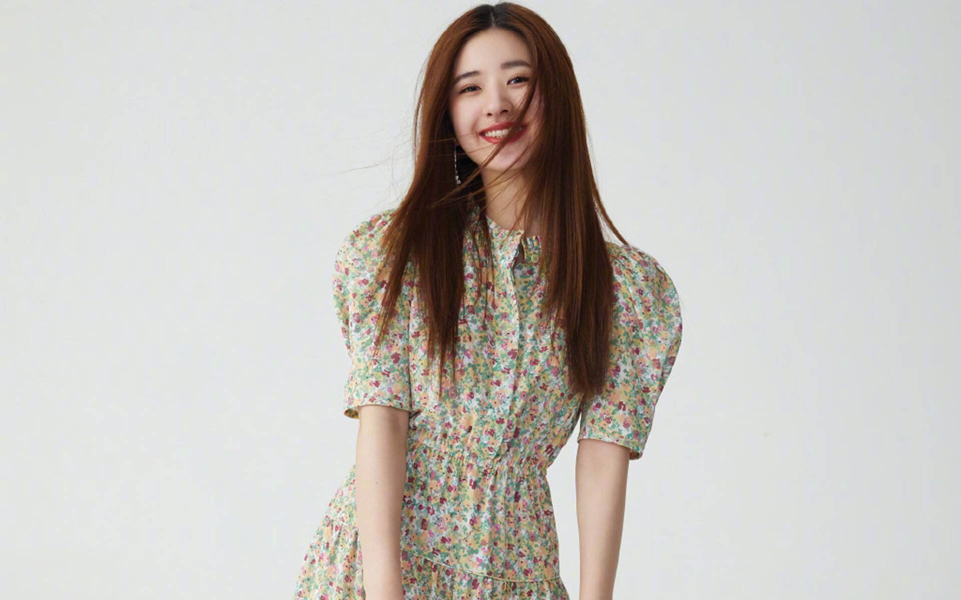 上海海港俱乐部管理层调整,上海海港足球俱乐部_4名新援亮相全力备战新赛季