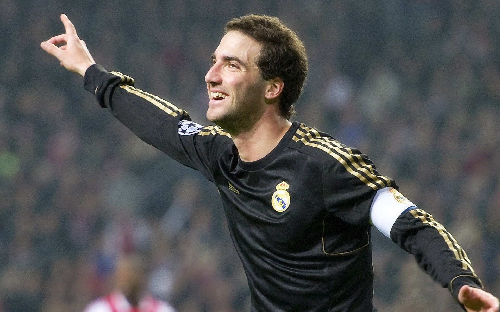 “西甲焦点：明星对阵引燃球迷热情”，西甲明星球员名单